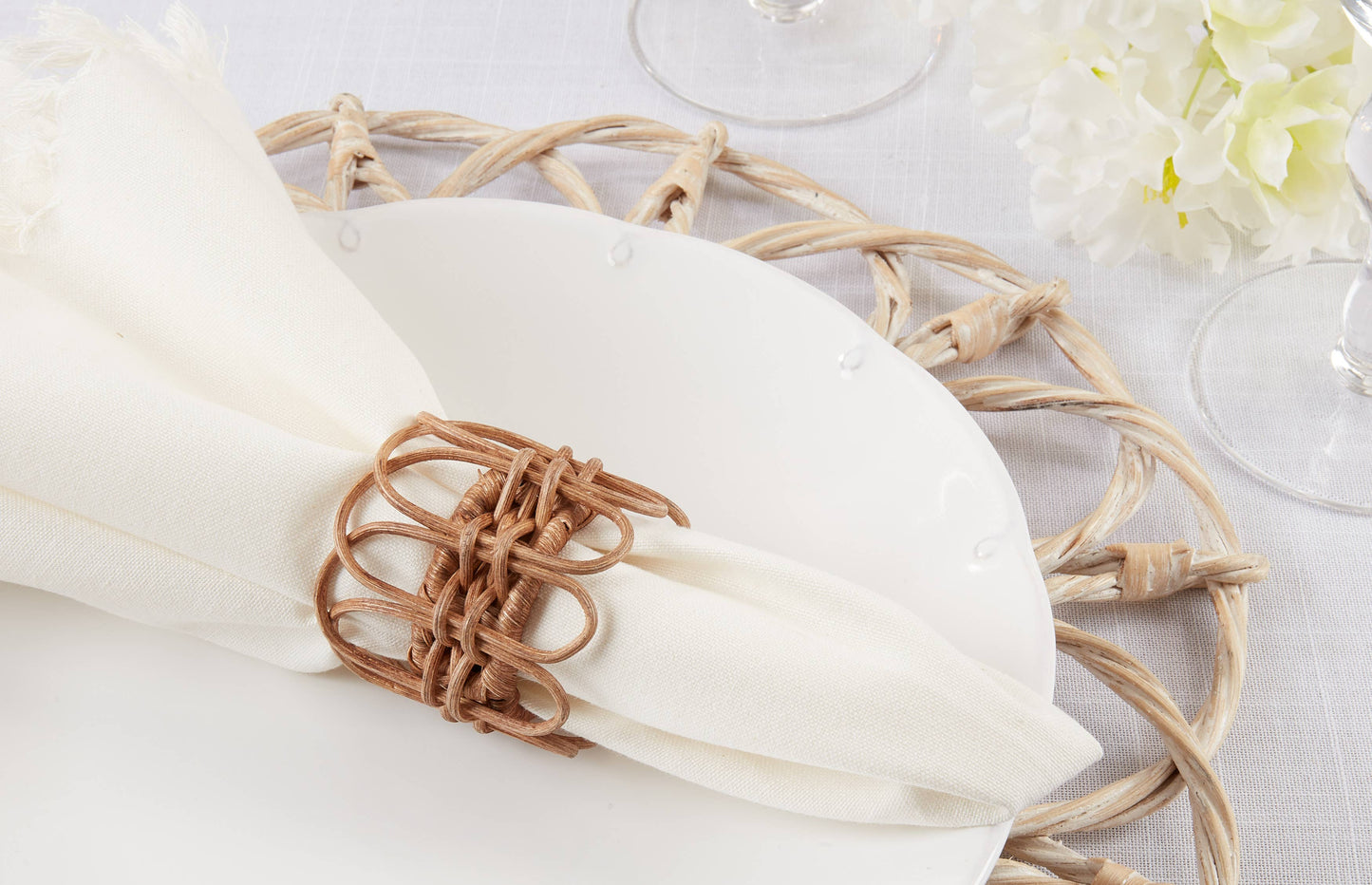 Twisted Rattan Napkin Ring s/4