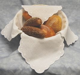 Swiss Dot Bread Warmer